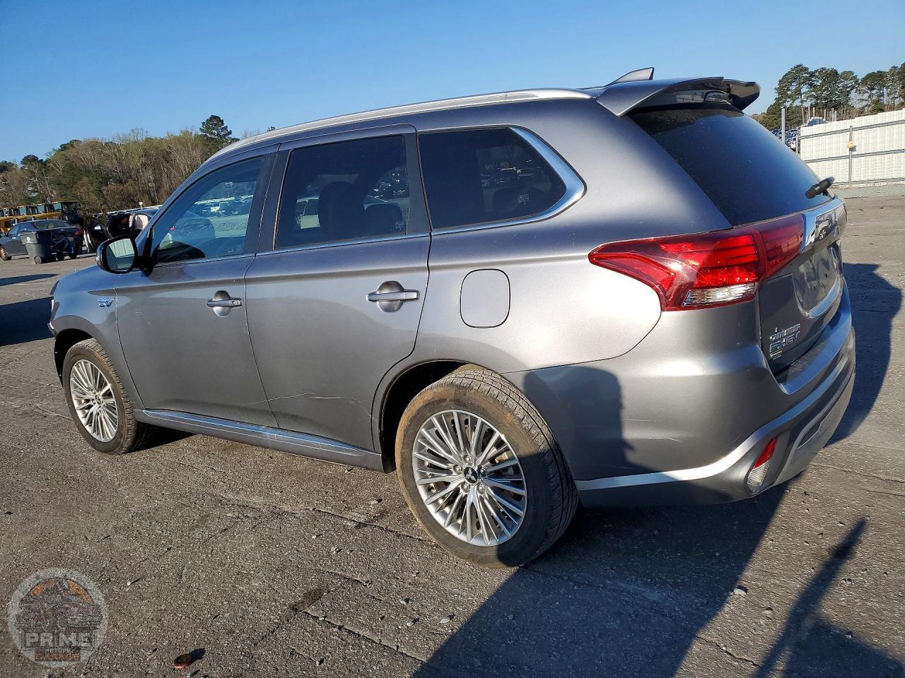 2022 MITSUBISHI OUTLANDER — фото 2
