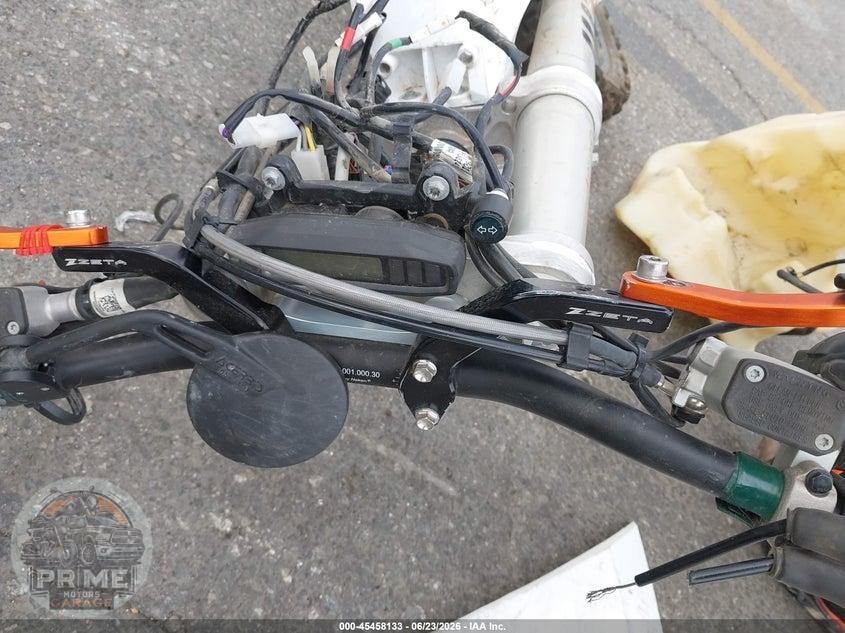 2025 KTM 500 EXC-F/XW-F/EXC-F SIX DAYS — фото 7