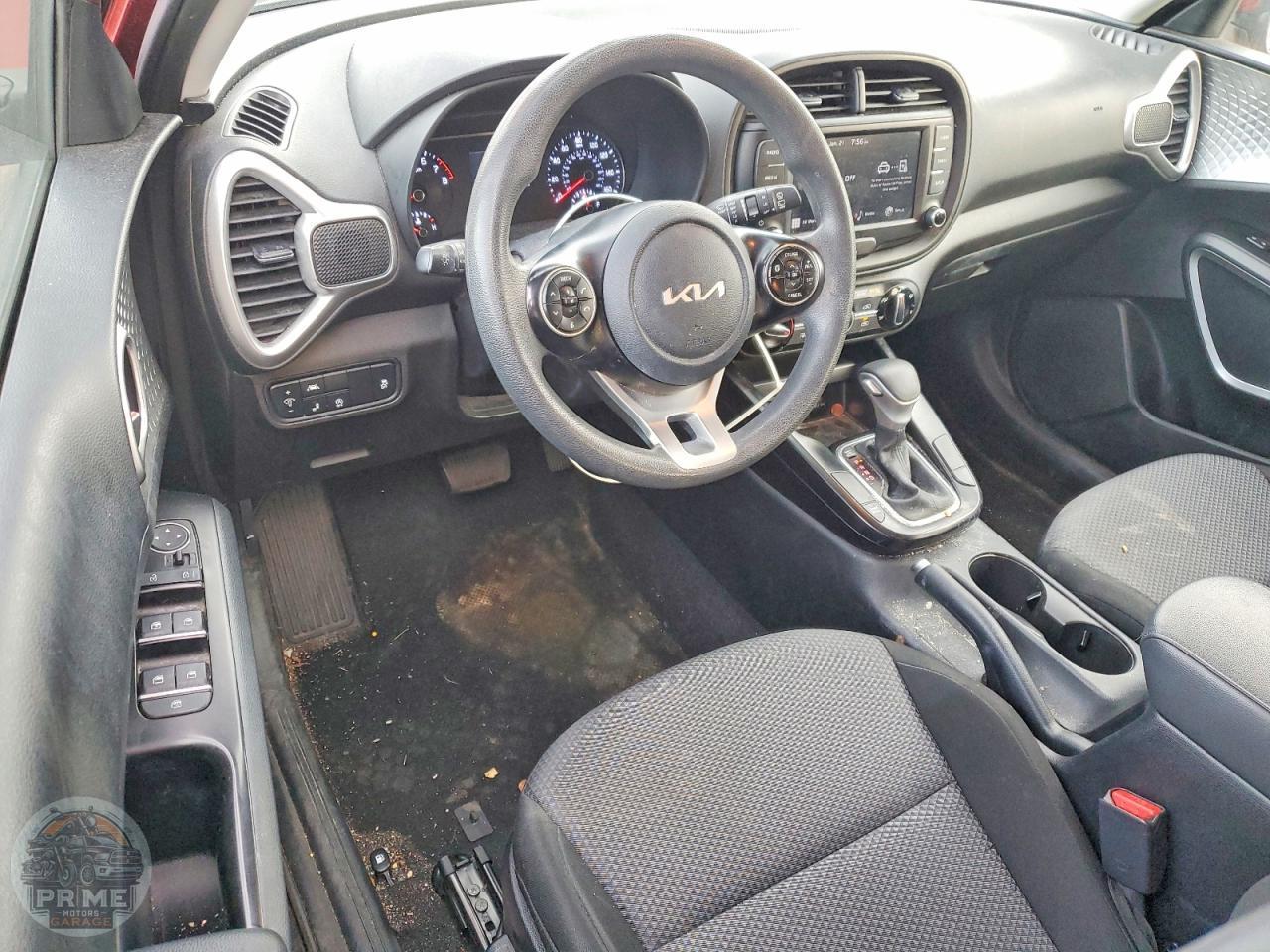 2022 KIA SOUL — фото 8