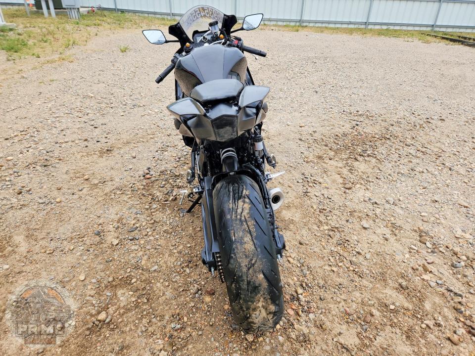 2024 YAMAHA YZFR7 — фото 4