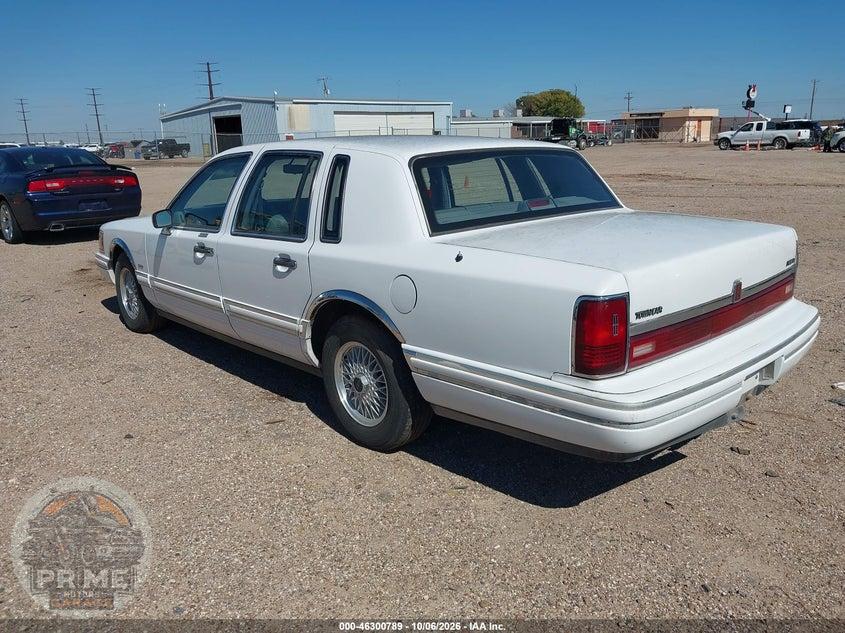 1993 LINCOLN TOWN CAR EXECUTIVE — фото 3