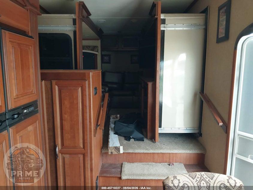 2013 REDWOOD 36FL 5TH WHL TRAVEL TRAILER — фото 5