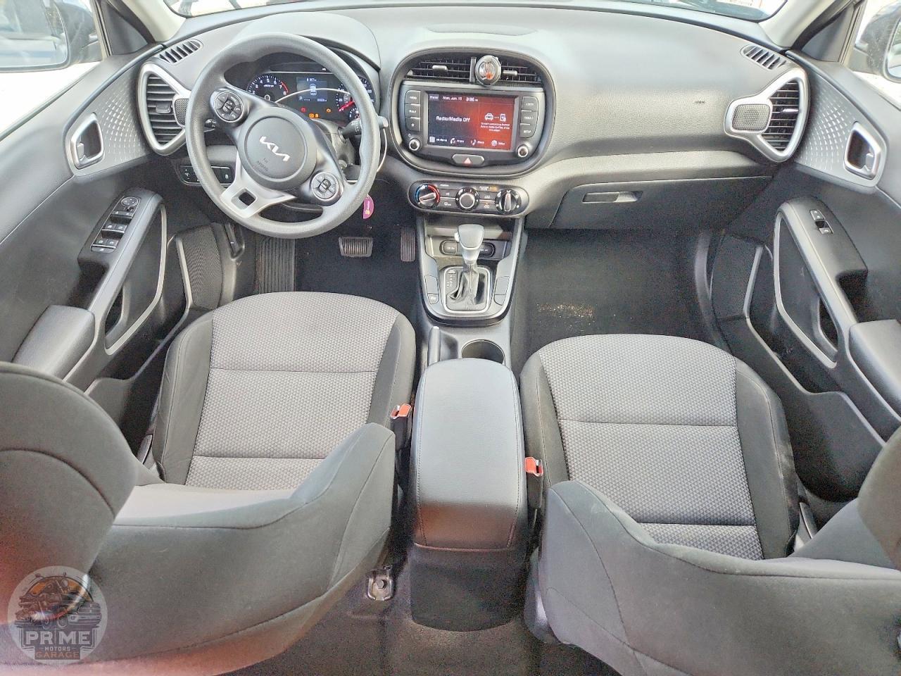 2022 KIA SOUL — фото 8