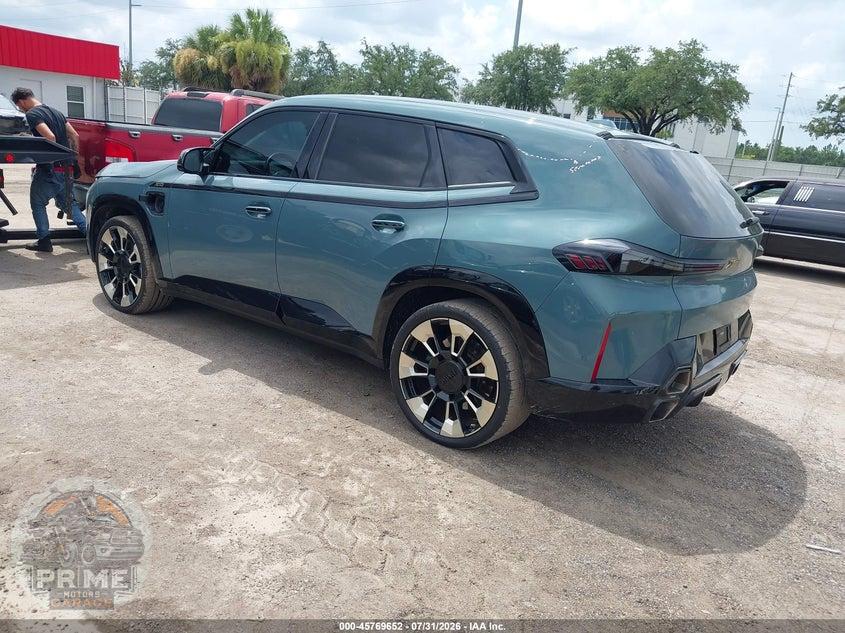 2023 BMW XM — фото 3