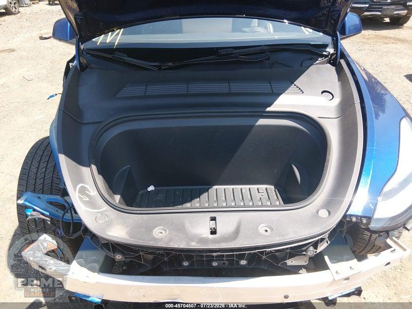 2022 TESLA MODEL Y LONG RANGE DUAL MOTOR ALL-WHEEL DRIVE — фото 10