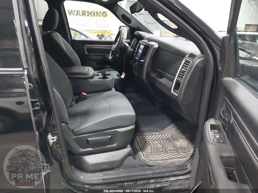 2022 RAM 1500 CLASSIC WARLOCK  4X4 6'4 BOX — фото 5