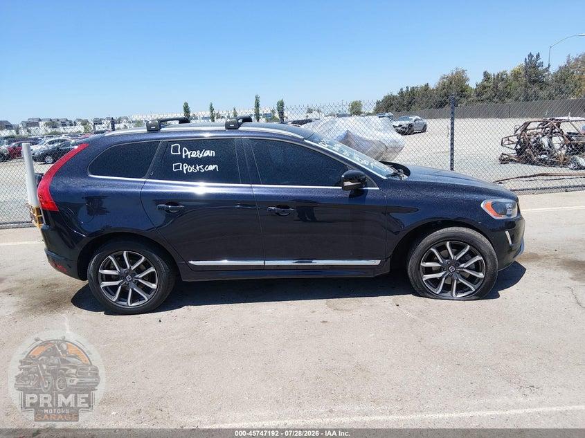 2017 VOLVO XC60 T6 DYNAMIC — фото 14