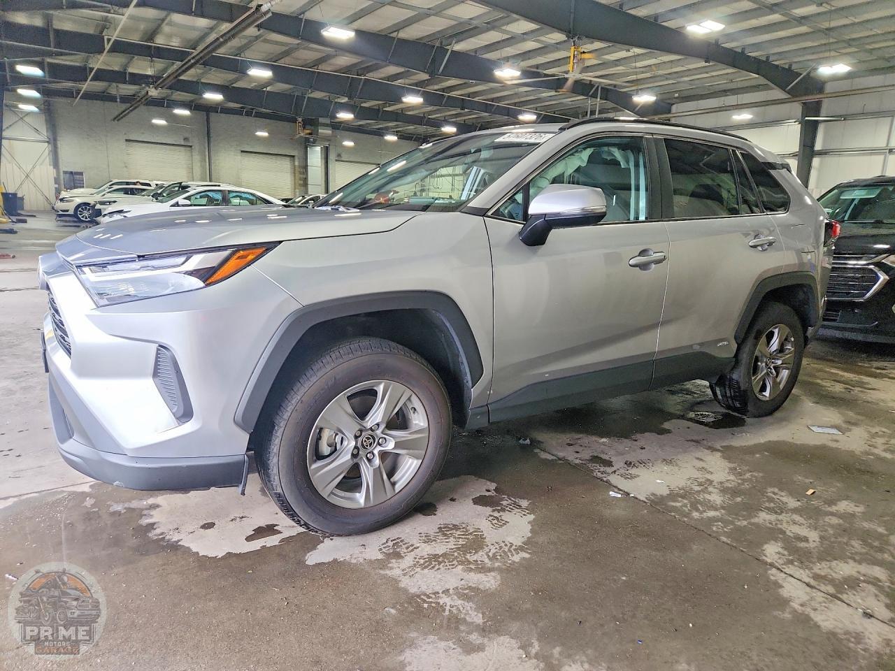 2024 TOYOTA RAV4 — фото 1