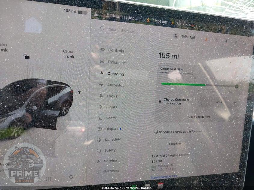 2023 TESLA MODEL Y AWD/LONG RANGE DUAL MOTOR ALL-WHEEL DRIVE — фото 17