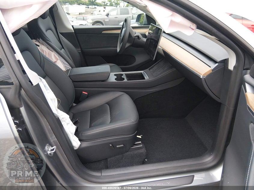 2025 TESLA MODEL Y LONG RANGE DUAL MOTOR REAR-WHEEL DRIVE — фото 5