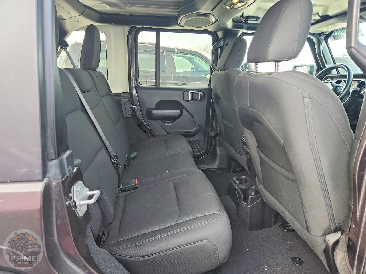 2020 JEEP WRANGLER — фото 11