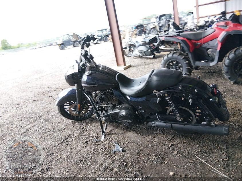 2019 HARLEY-DAVIDSON FLHRXS (ROAD KING SPECIAL) — фото 12