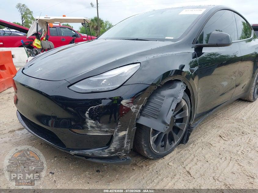 2024 TESLA MODEL Y LONG RANGE DUAL MOTOR ALL-WHEEL DRIVE — фото 6