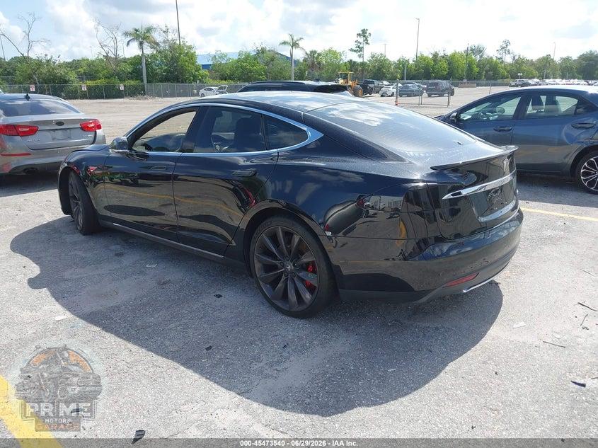 2015 TESLA MODEL S 85D/P85D — фото 3