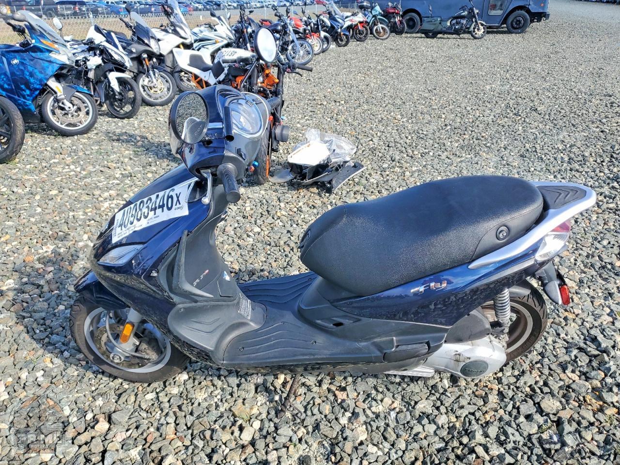 2017 PIAGGIO FLY — фото 3