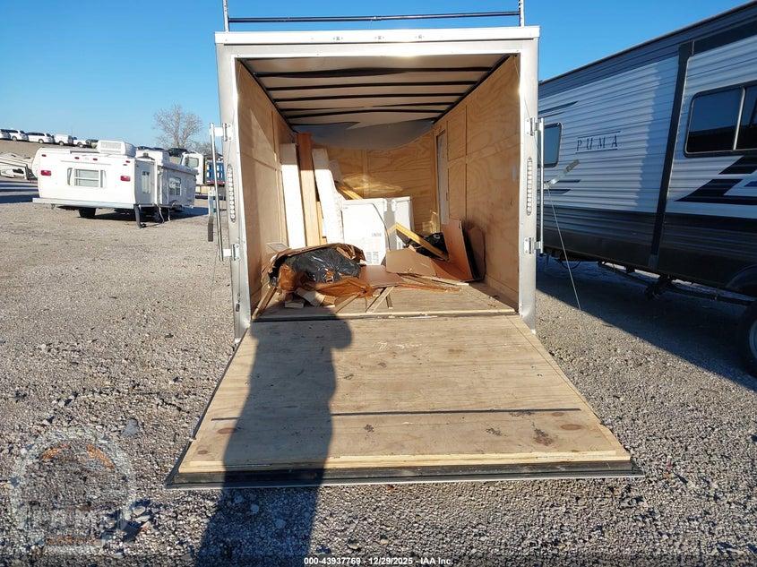 2024 WELLS CARGO ENCLOSED TRAILER — фото 12