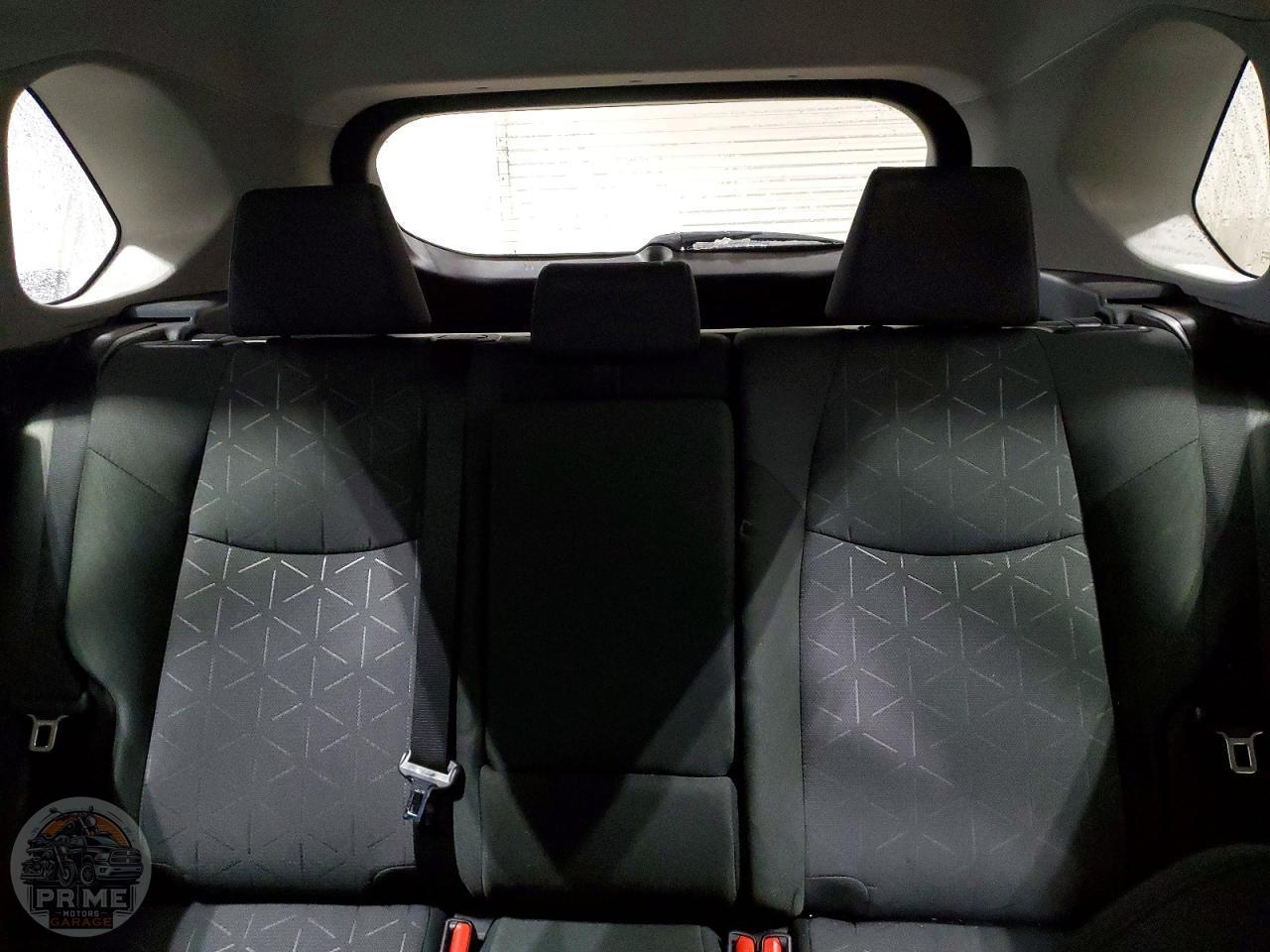 2025 TOYOTA RAV4 — фото 20