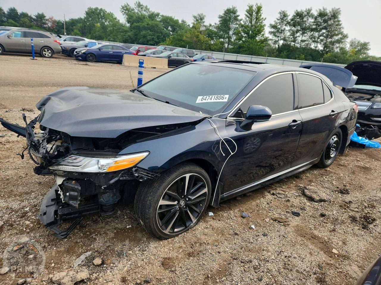 2020 TOYOTA CAMRY — фото 4