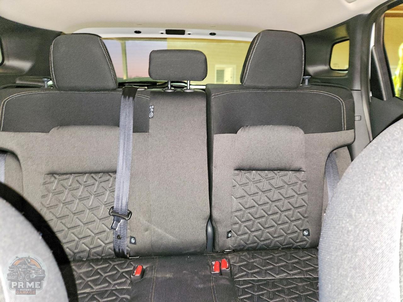 2025 NISSAN KICKS — фото 10