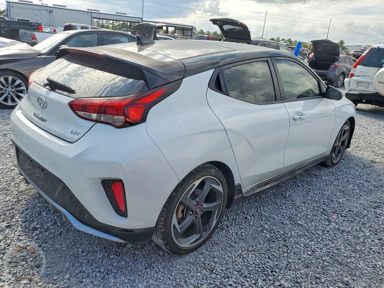 2020 HYUNDAI VELOSTER — фото 3