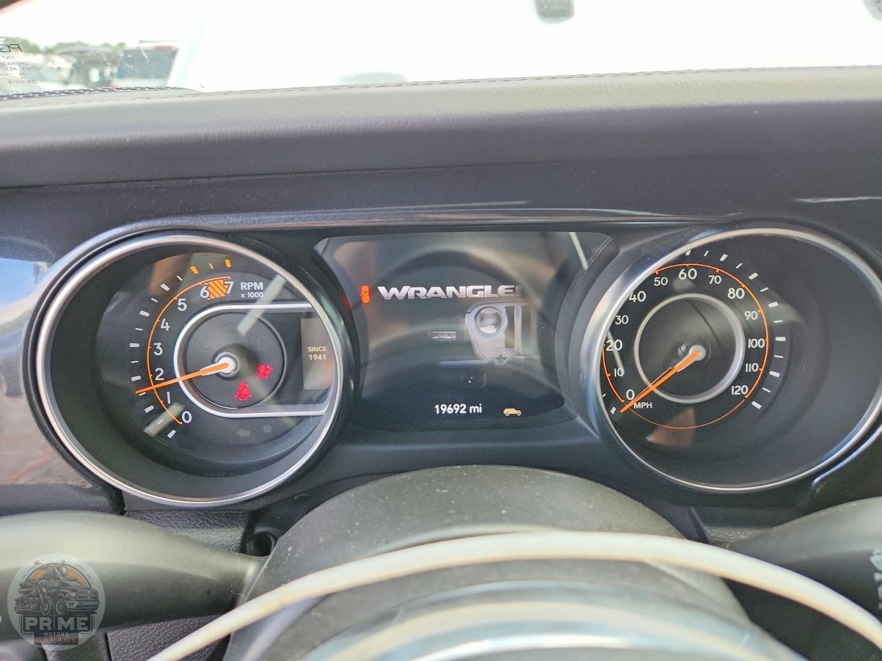 2023 JEEP WRANGLER — фото 9