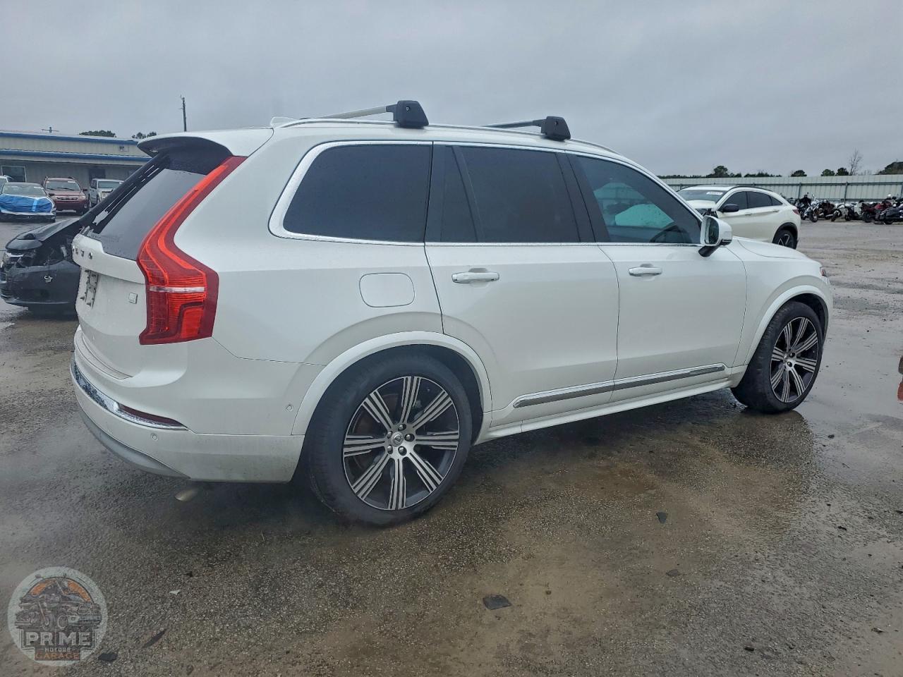 2022 VOLVO XC90 — фото 3