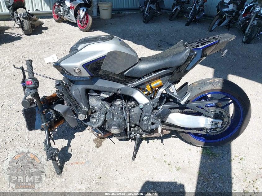 2025 YAMAHA MT09 SP — фото 13