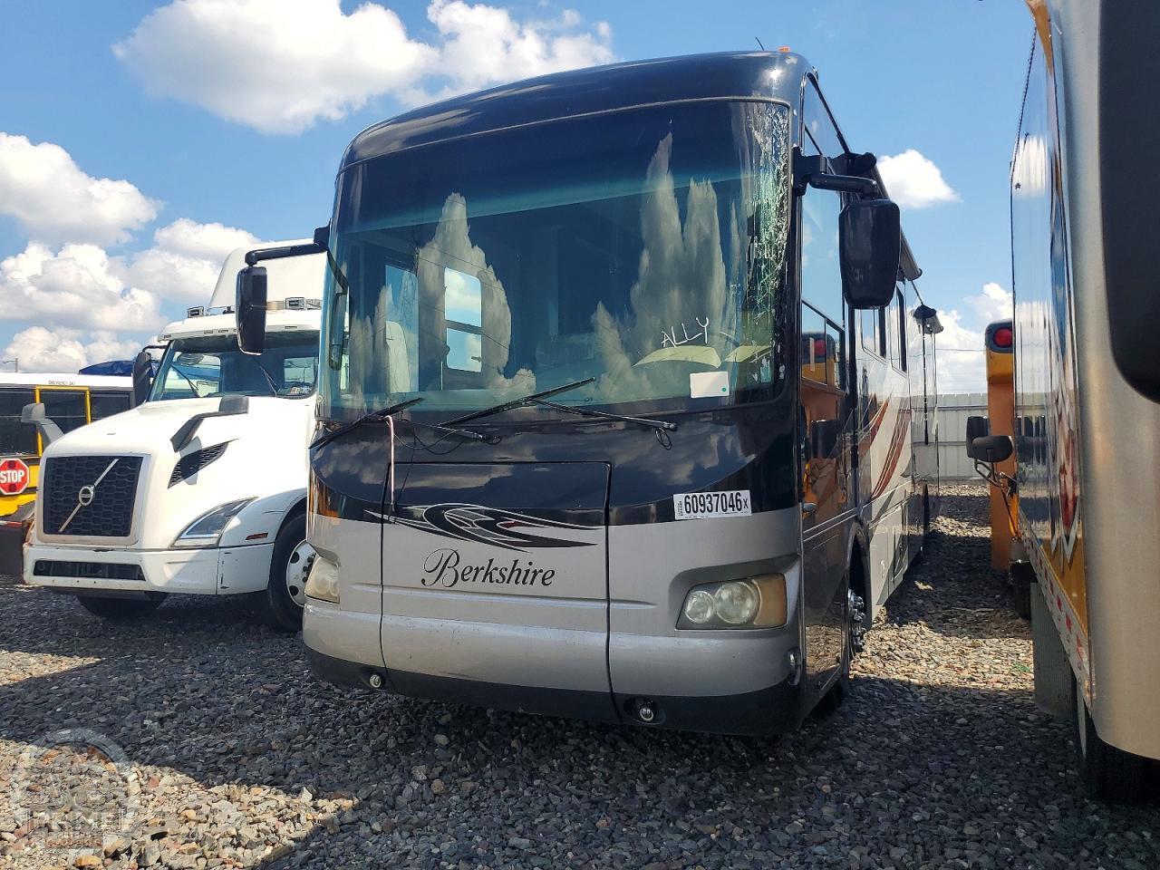 2014 FREIGHTLINER CHASSIS — фото 2