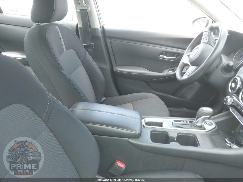 2024 NISSAN SENTRA SV XTRONIC CVT — фото 5
