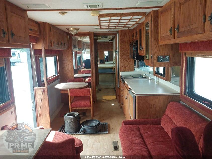 1989 GILLIG INCOMPLETE MOTORHOME CHSS — фото 5