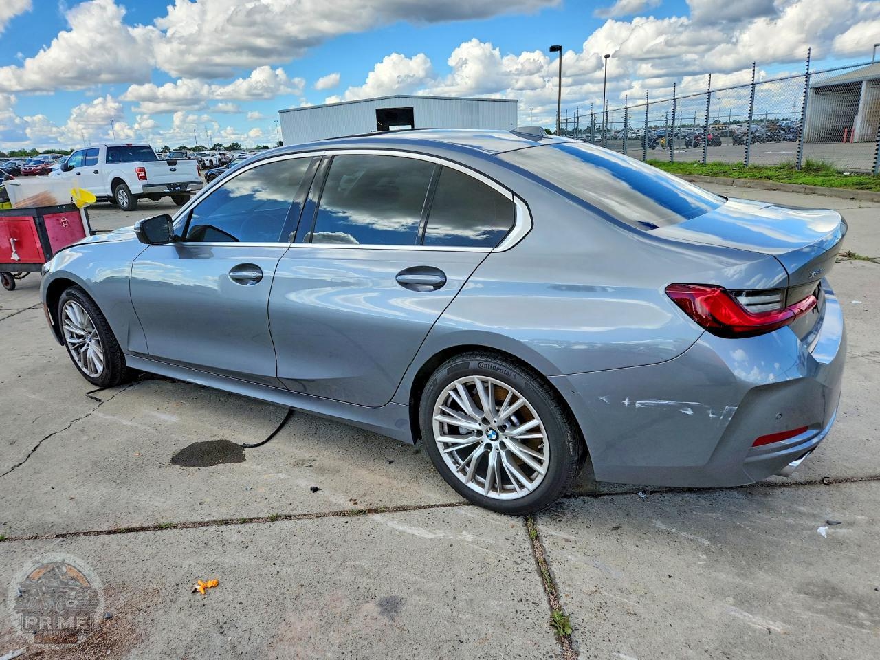 2024 BMW 3 SERIES — фото 2