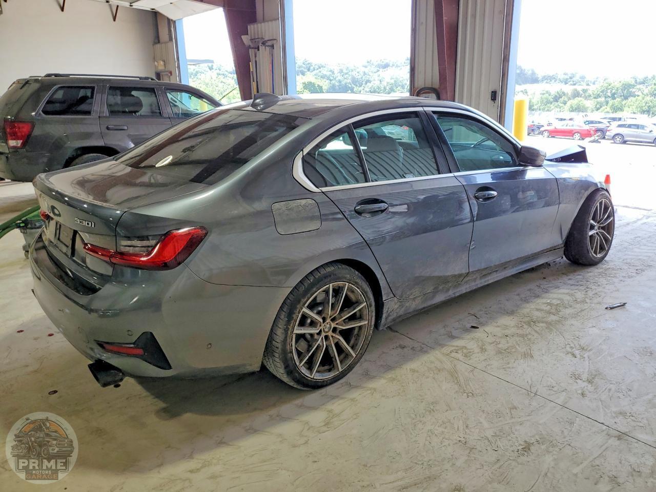 2020 BMW 3 SERIES — фото 3