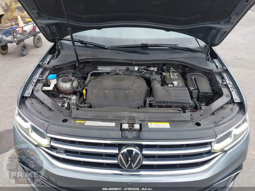 2022 VOLKSWAGEN TIGUAN 2.0T SEL R-LINE — фото 10