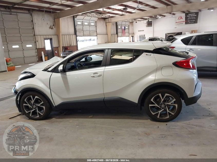2020 TOYOTA C-HR XLE — фото 15