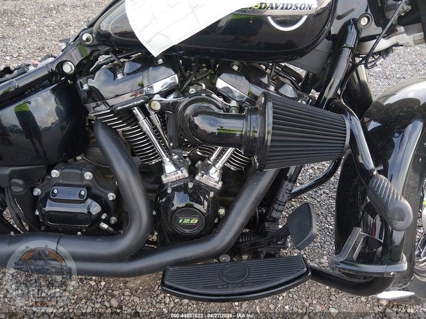 2018 HARLEY-DAVIDSON FLHC (HERITAGE CLASSIC) HERITAGE CLASSIC — фото 8
