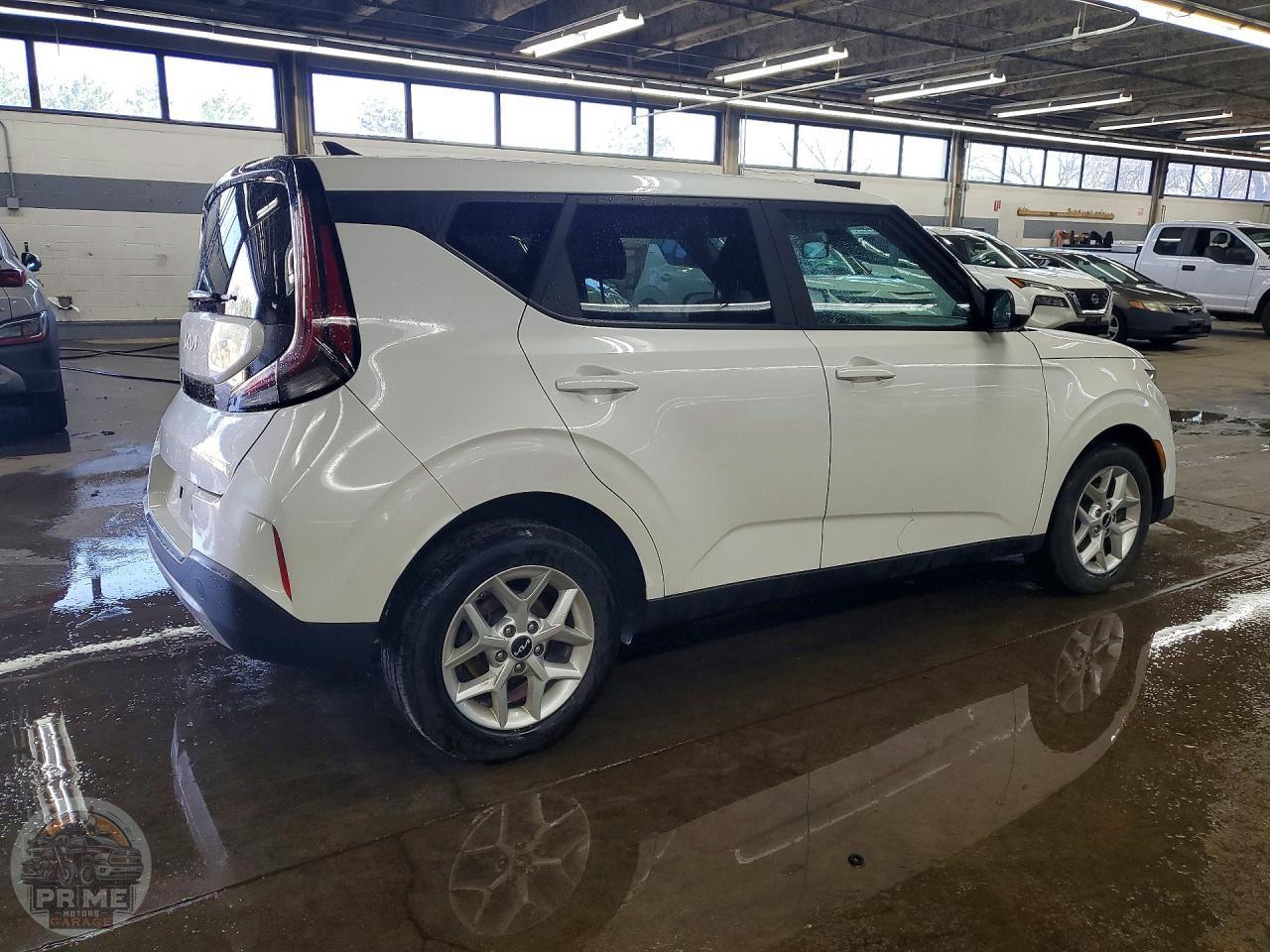 2023 KIA SOUL — фото 3