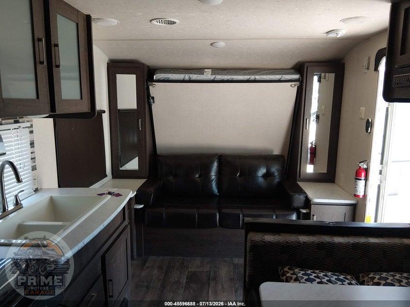 2018 FOREST RIVER WILDWOOD X-LITE 201BHXL TRAVEL TRAILER — фото 8