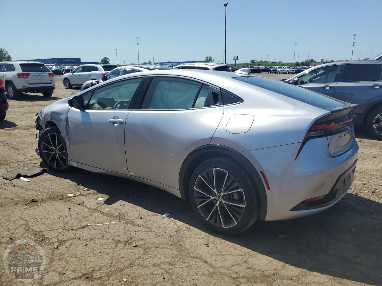 2024 TOYOTA PRIUS — фото 2