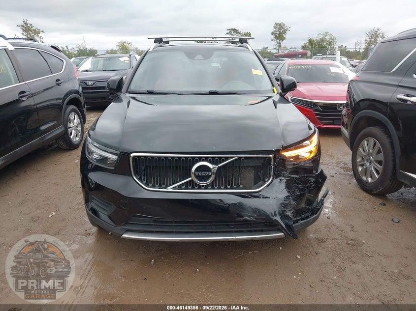 2019 VOLVO XC40 T5 MOMENTUM — фото 12