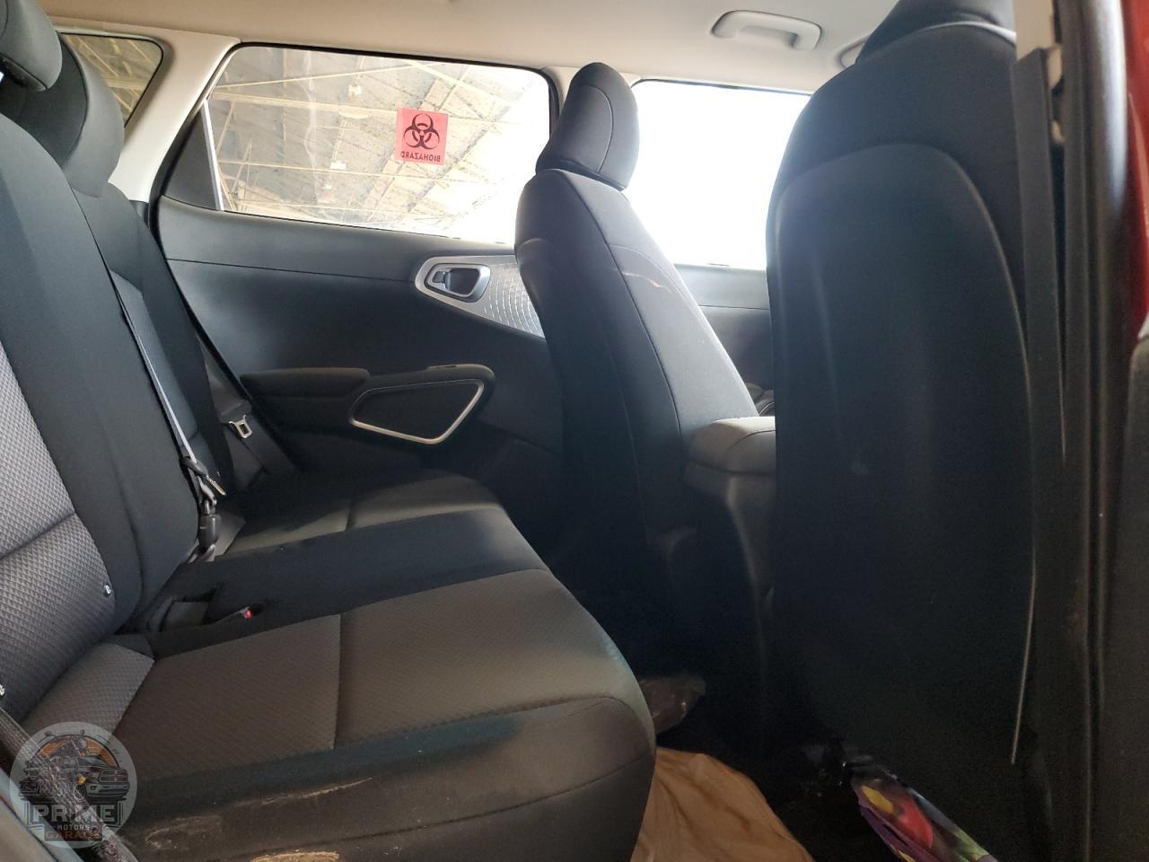 2025 KIA SOUL — фото 9