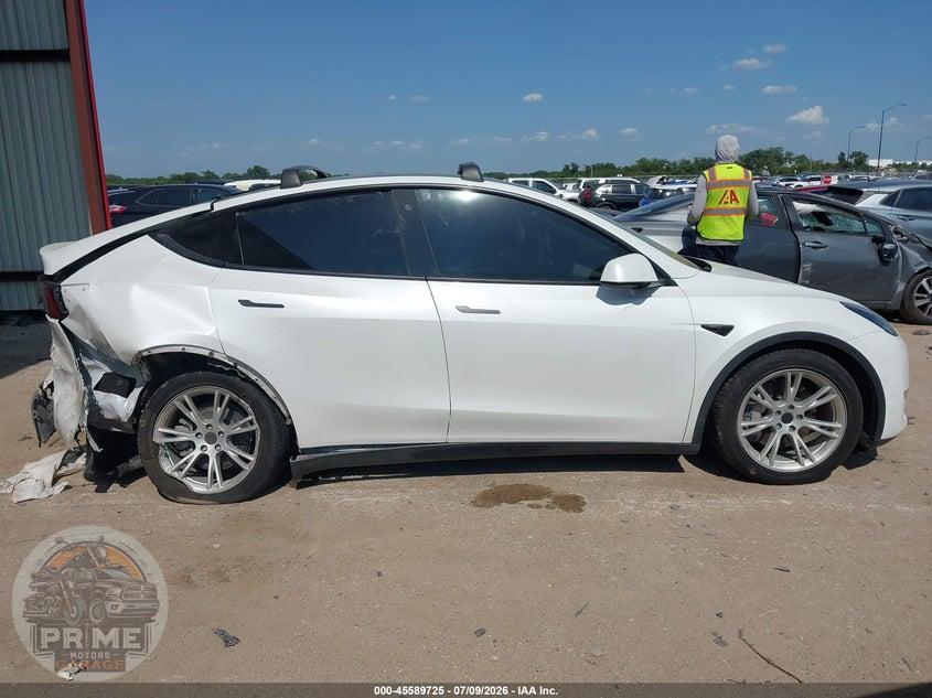 2022 TESLA MODEL Y LONG RANGE DUAL MOTOR ALL-WHEEL DRIVE — фото 10