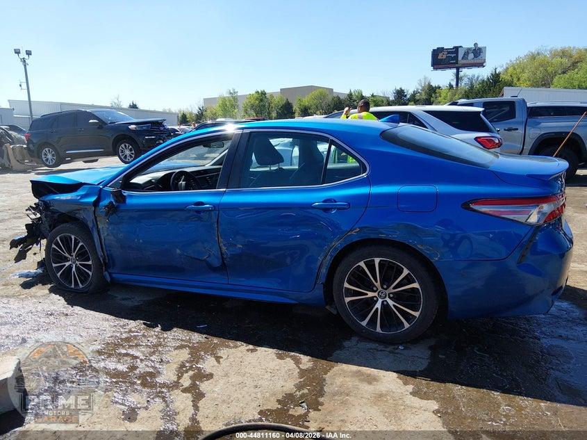 2019 TOYOTA CAMRY SE — фото 14