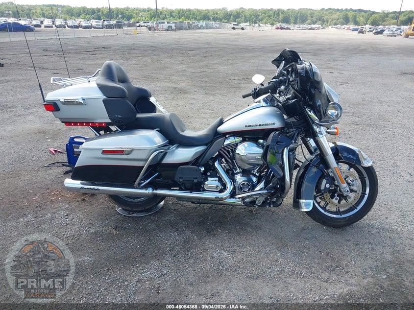 2015 HARLEY-DAVIDSON FLHTKL (ULTRA LIMITED LOW) ULTRA LIMITED LOW — фото 12