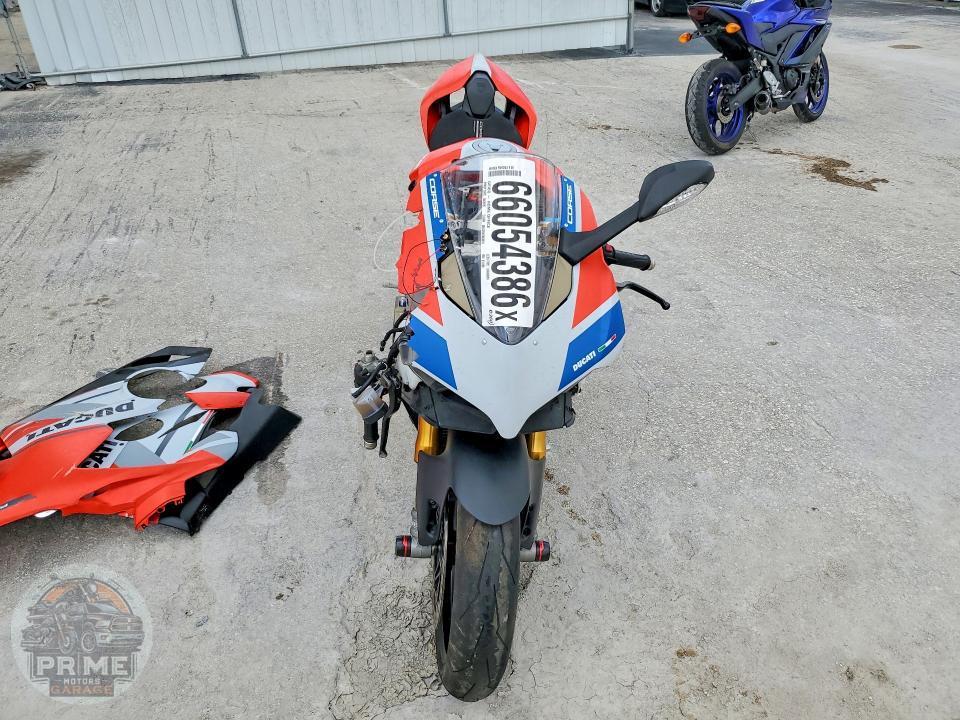 2019 DUCATI PANIGALE — фото 2
