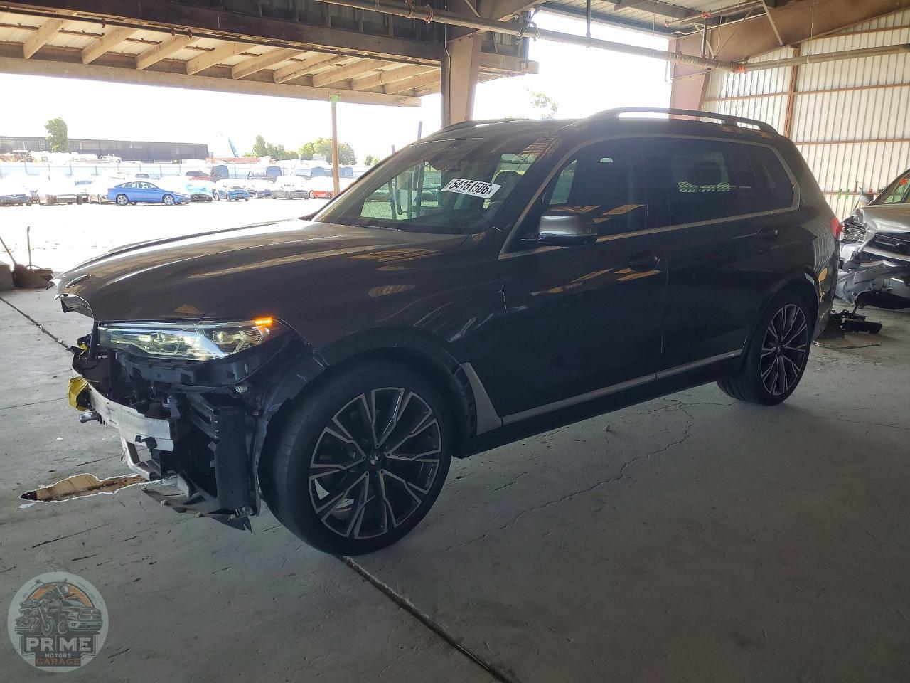 2021 BMW X7 — фото 2