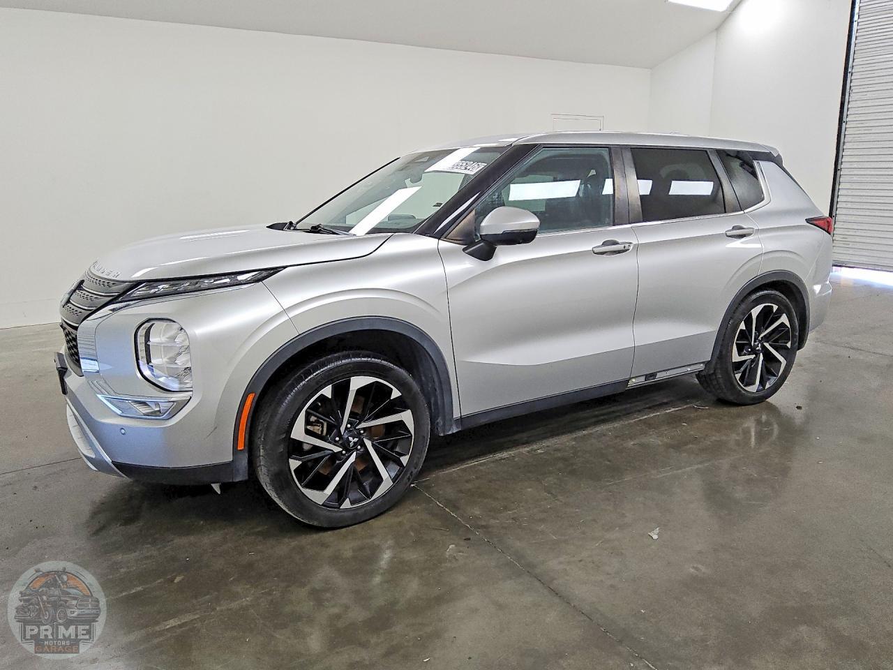 2022 MITSUBISHI OUTLANDER — фото 1
