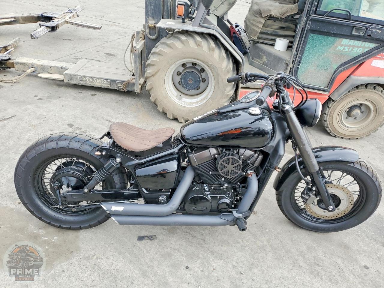 2015 HONDA VT750 — фото 1