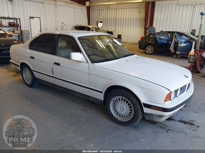 1989 BMW 525 I AUTOMATIC — фото 1
