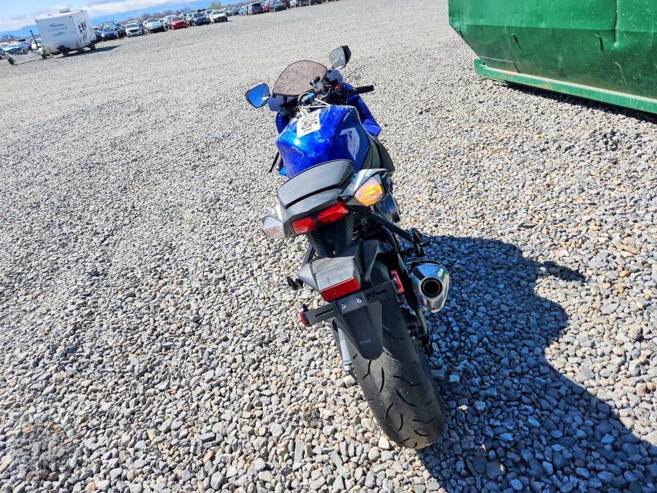 2026 SUZUKI GSX R750 — фото 4