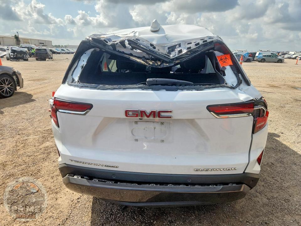 2026 GMC TERRAIN — фото 6